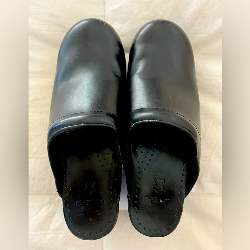 Dansko Sonja Clogs 39 Black